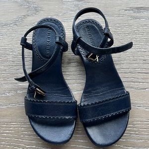 Burberry girls sandals